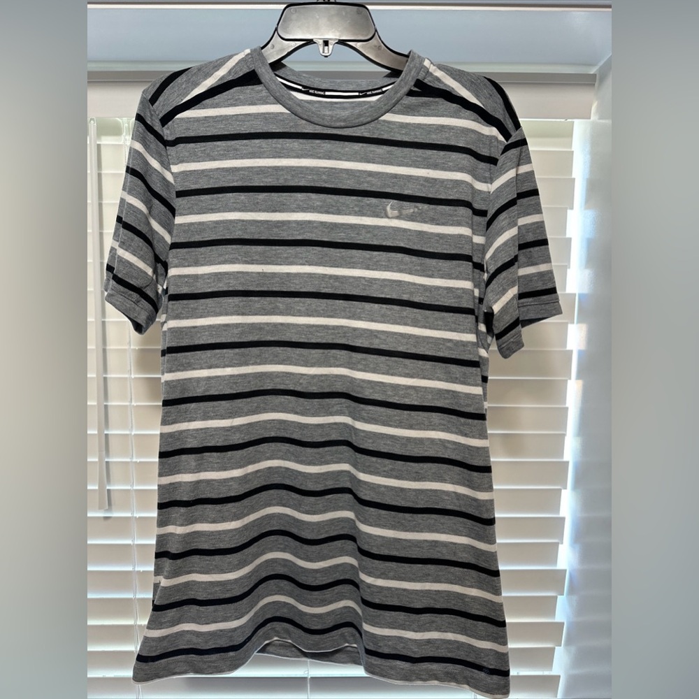 Men’s Nike Running T-shirt with Zipper Pocket Medium Grey/black/white